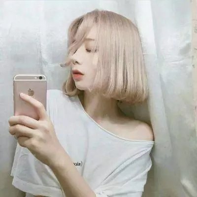 阴差阳错成了老板的女仆